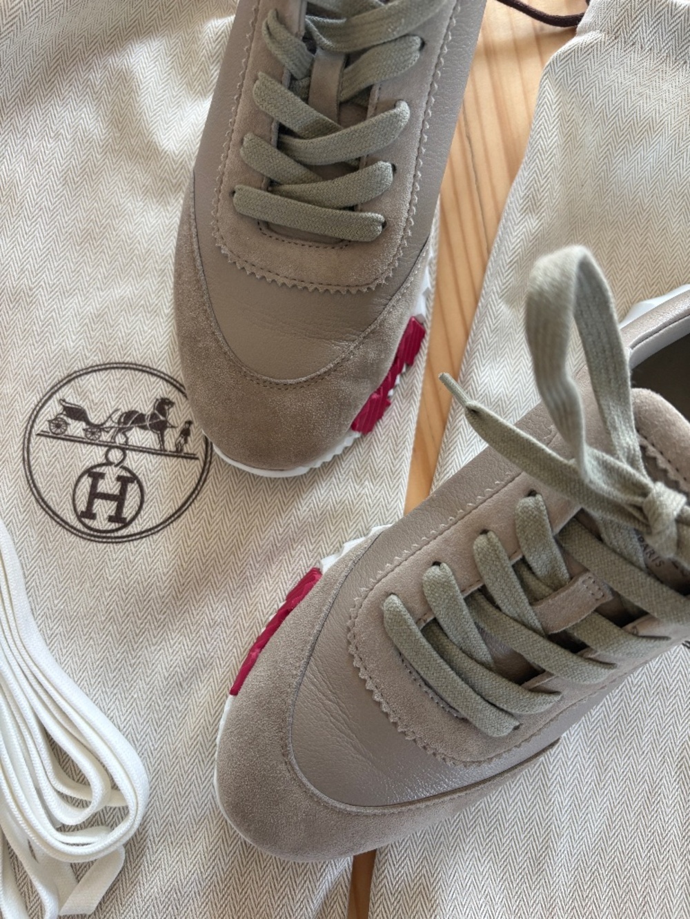 Hermès Bouncing Sneakers Taupe Leather & Suede EU 37 / US 6.5-7 New - Picture 7 of 16